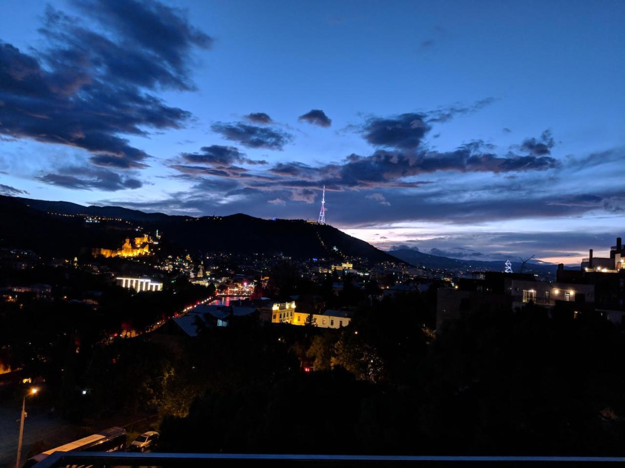 Avlabari Terrace Rooms Тбилиси Экстерьер фото